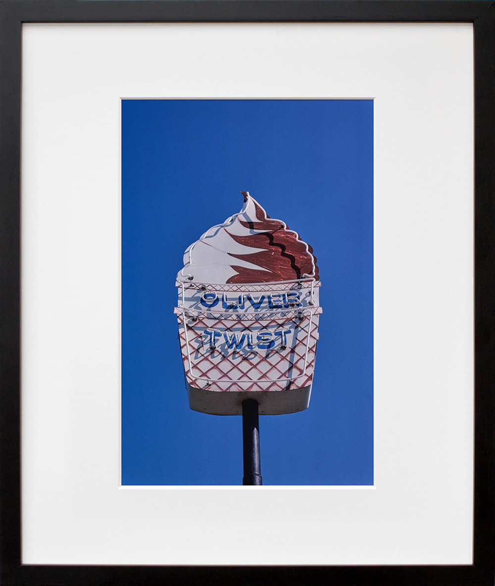 「 Ice Cream」版画 サイン入り 額装 モダンアート #484 Oliver Twist ice cream sign, Royal Oak, Michigan