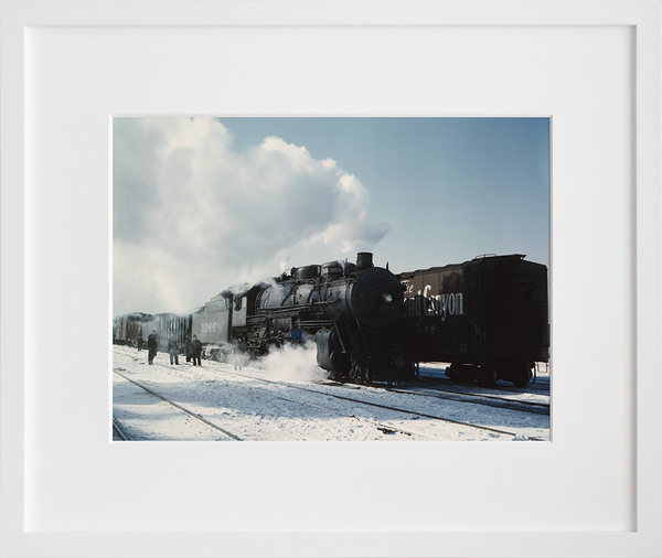 Santa Fe R.R. Freight Train in Corwith Yard, Chicago, Ill.