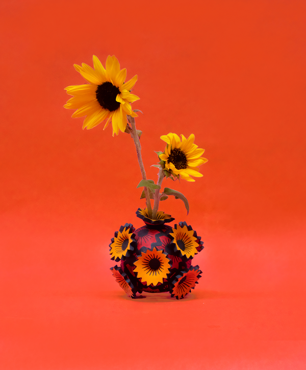 Load image into Gallery viewer, Flower Burst Bud Vase (orange and red)
