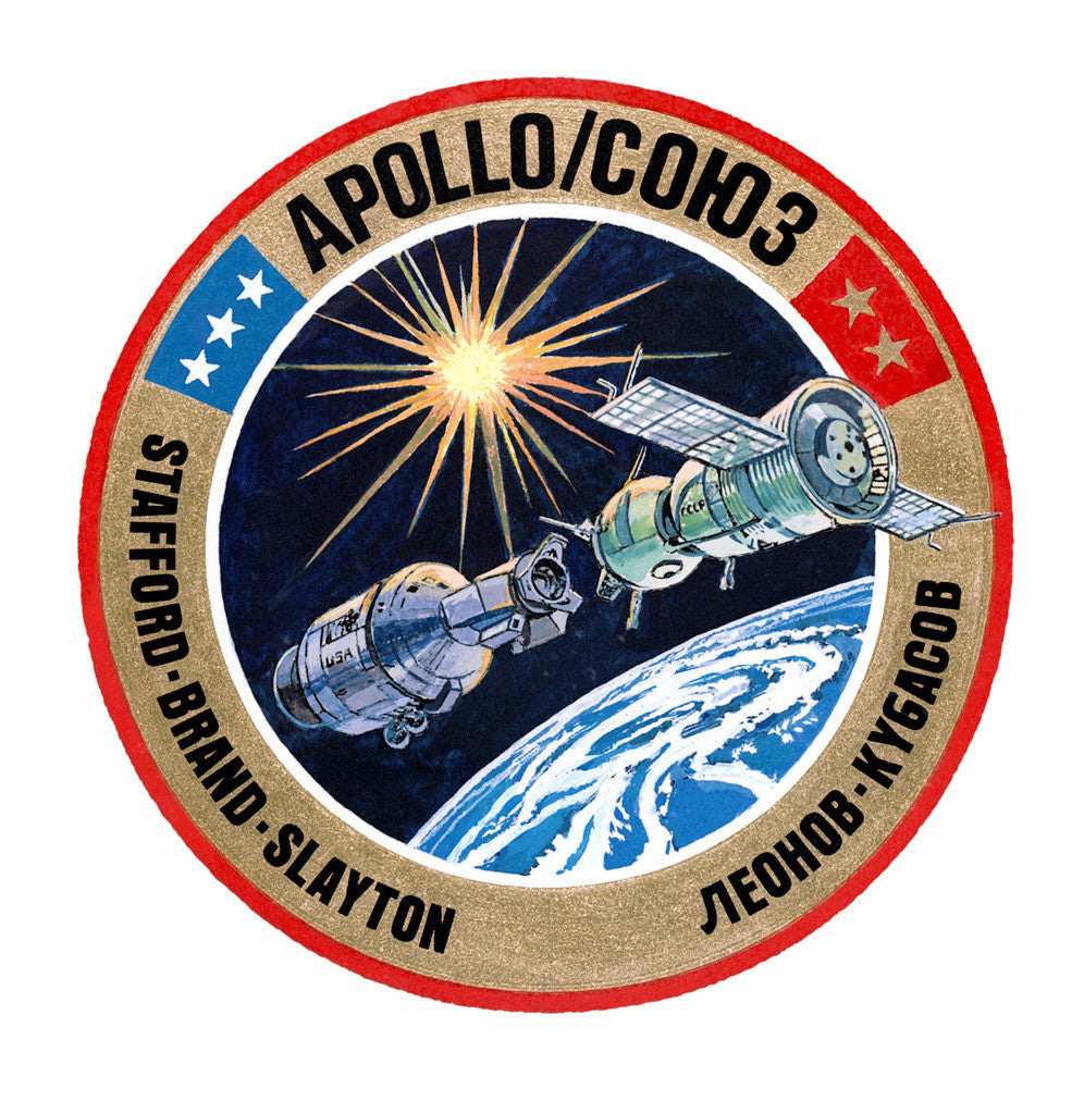 S75-20361: the Apollo-Soyuz Test Project crew insignia