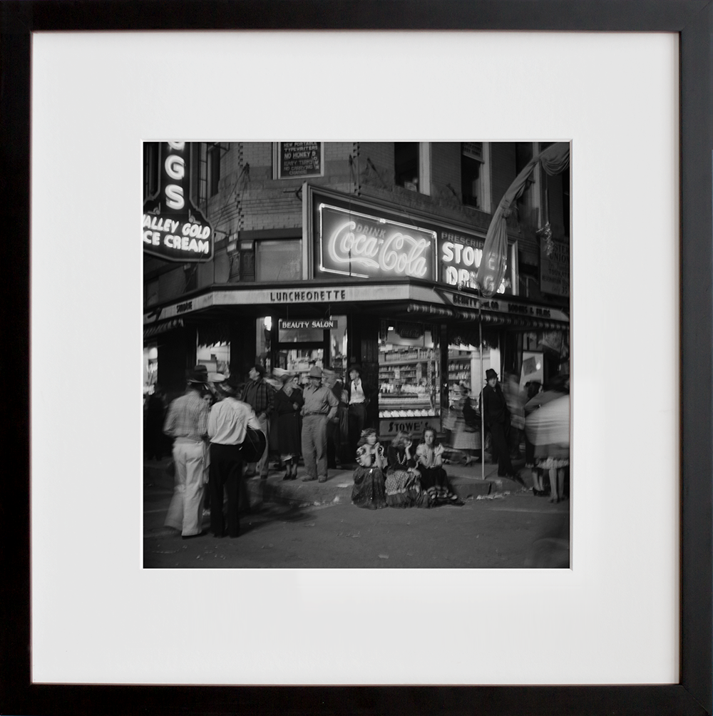 Luncheonette in a black frame