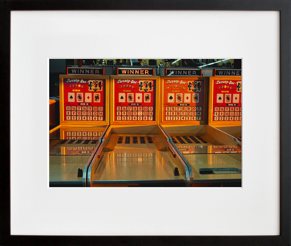 Arcade in a black frame