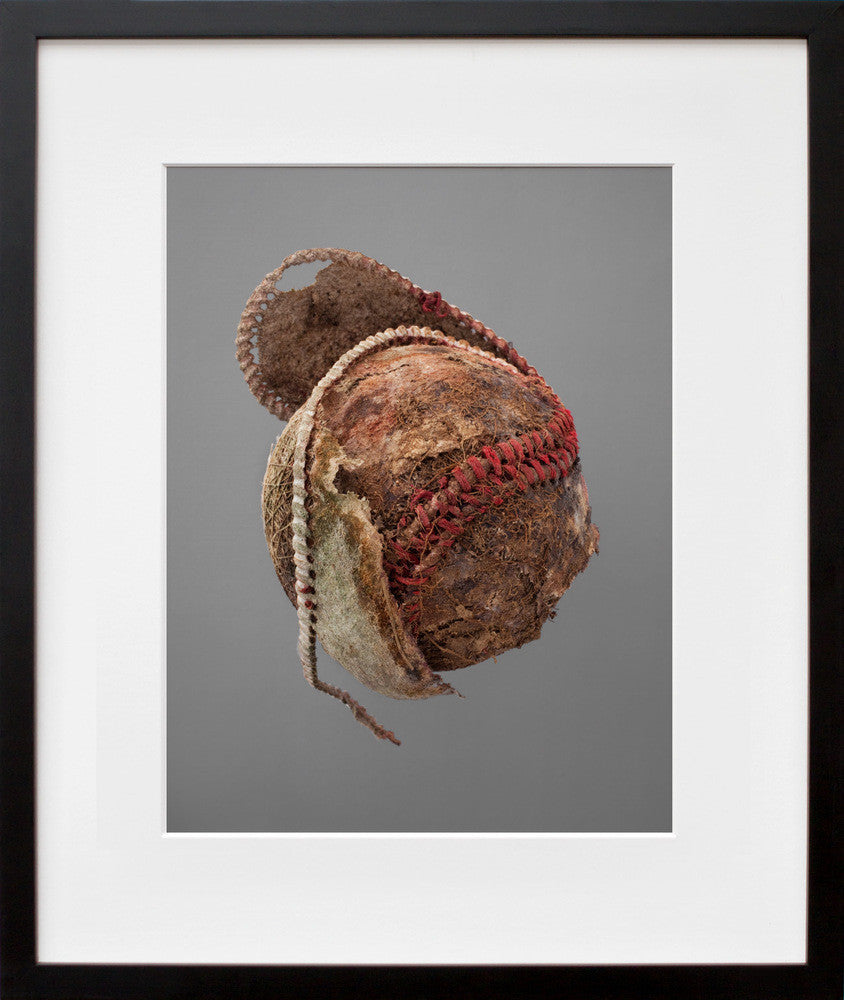 Mobius in a black frame