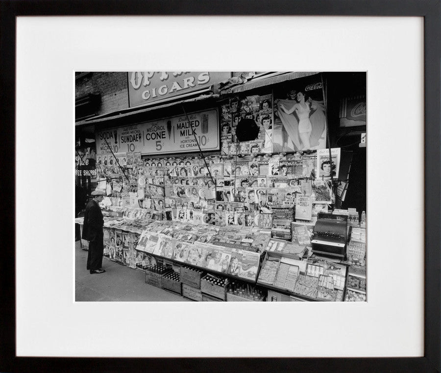 Newsstand, 32nd Street and Third Avenue, Manhattan
