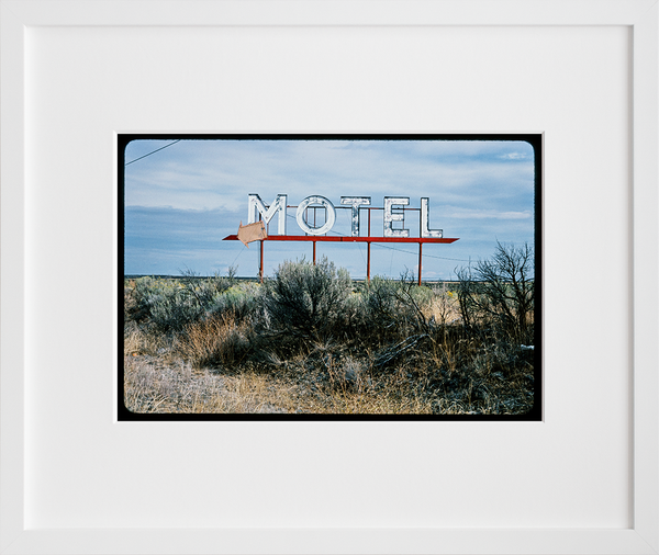 Load image into Gallery viewer, Motel sign, Grand Coulee, Washington
