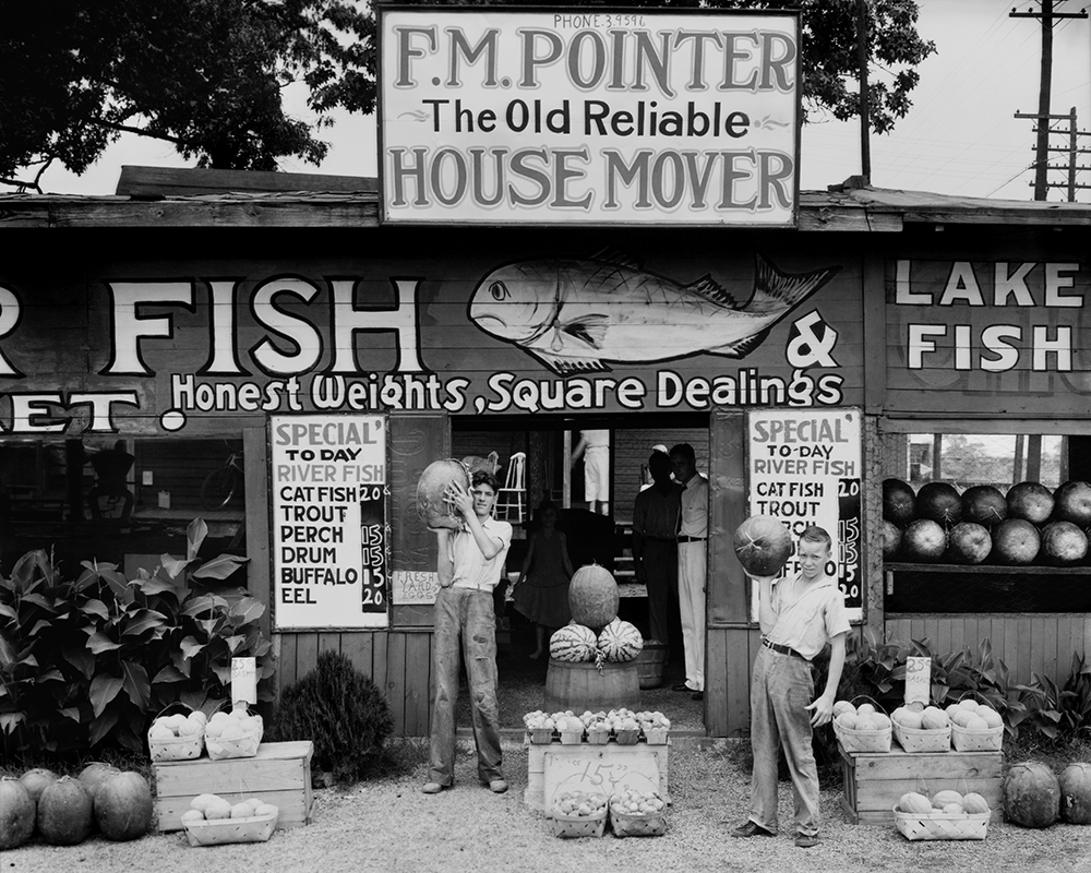 Walker Evans' Roadside stand near Birmingham, Alabama