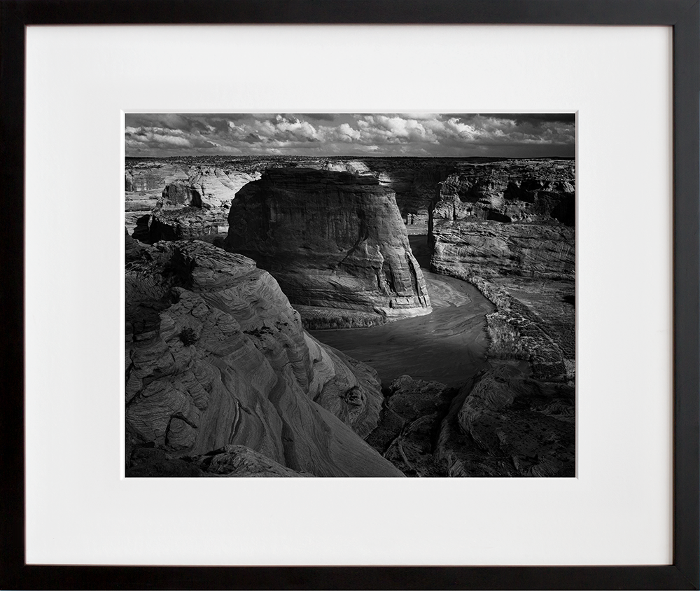 Canyon de Chelly in a black frame